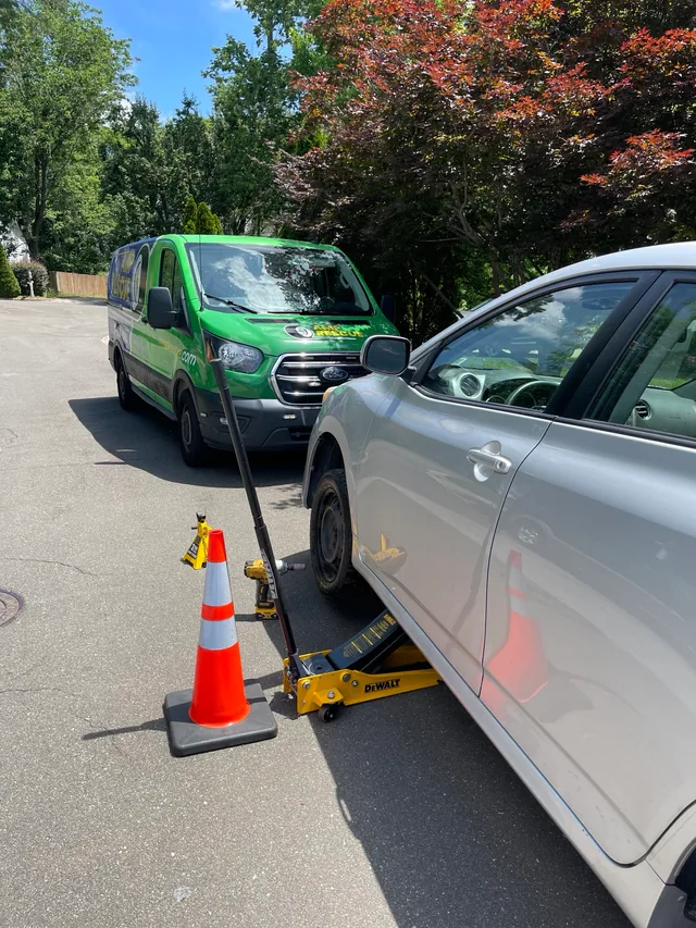 Amp Rescue providing mobile tire and roadside assistance in Raleigh, North Carolina